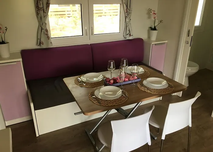 Кемпинг Cherry Premium Adria Mobile Homes Zelena Laguna *