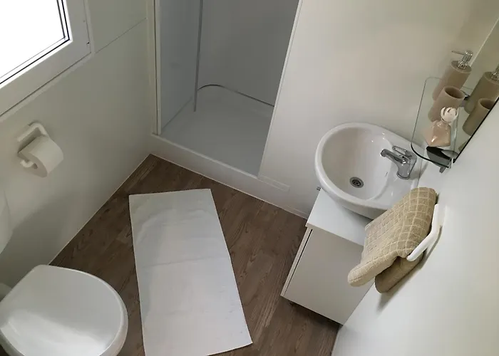 אתר קמפינג Cherry Premium Adria Mobile Homes Zelena Laguna *