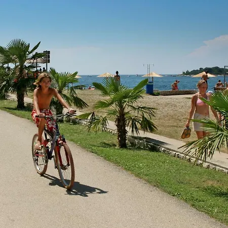 Campsite Cherry Premium Adria Mobile Homes Zelena Laguna